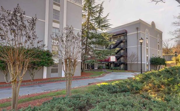 Economy Hotel Marietta Exterior photo